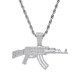 Pandantiv armă AK-47 încrustat cu diamante 5ACZ